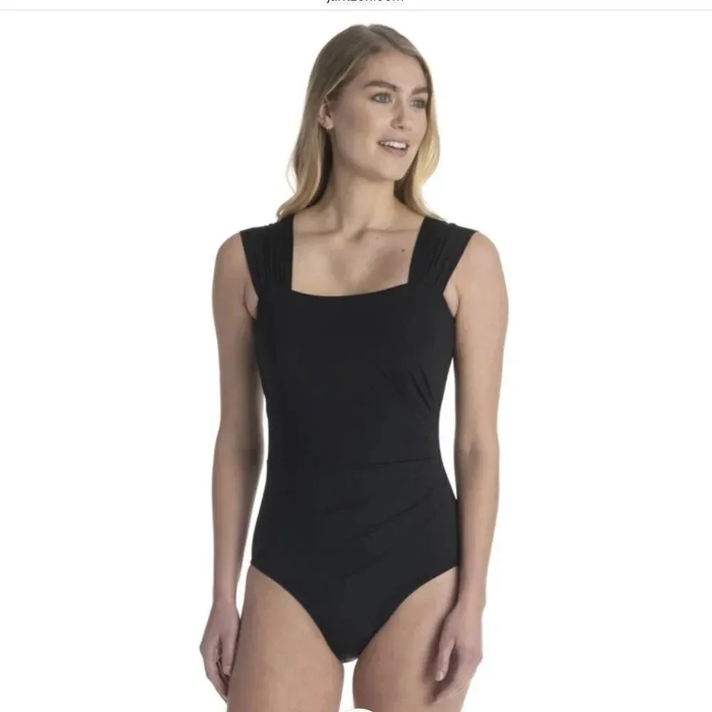 Jantzen Solids Women's Black Glamour Cap Sleeve One Piece Slimming Swimsuit 10